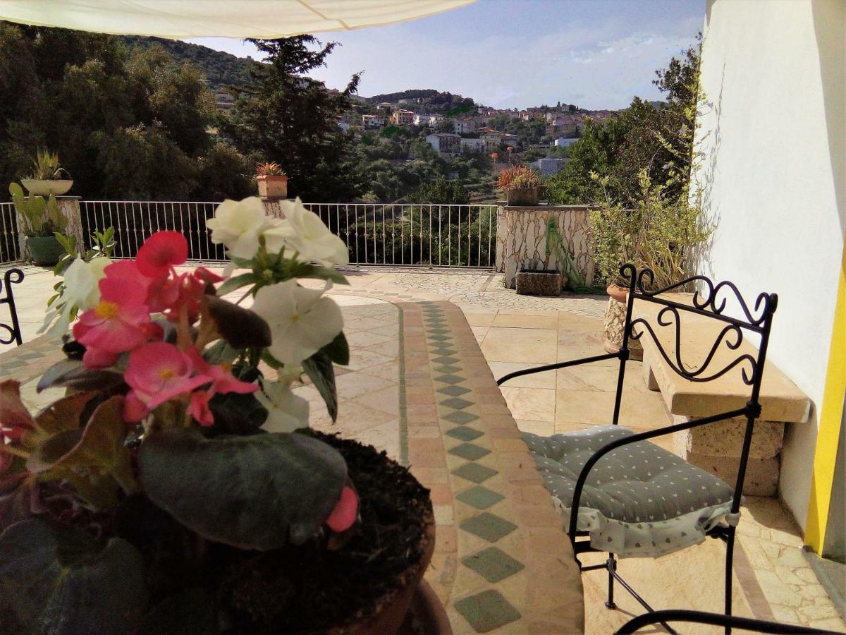 Casa D' Artista B&B Ozieri Exteriör bild